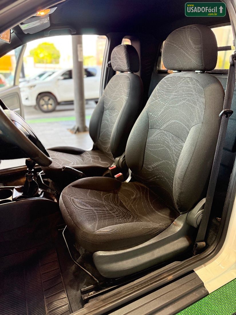 Fiat Strada Hard Working CE 1.4 Fire Flex 2017/2018 — foto 6 de 12