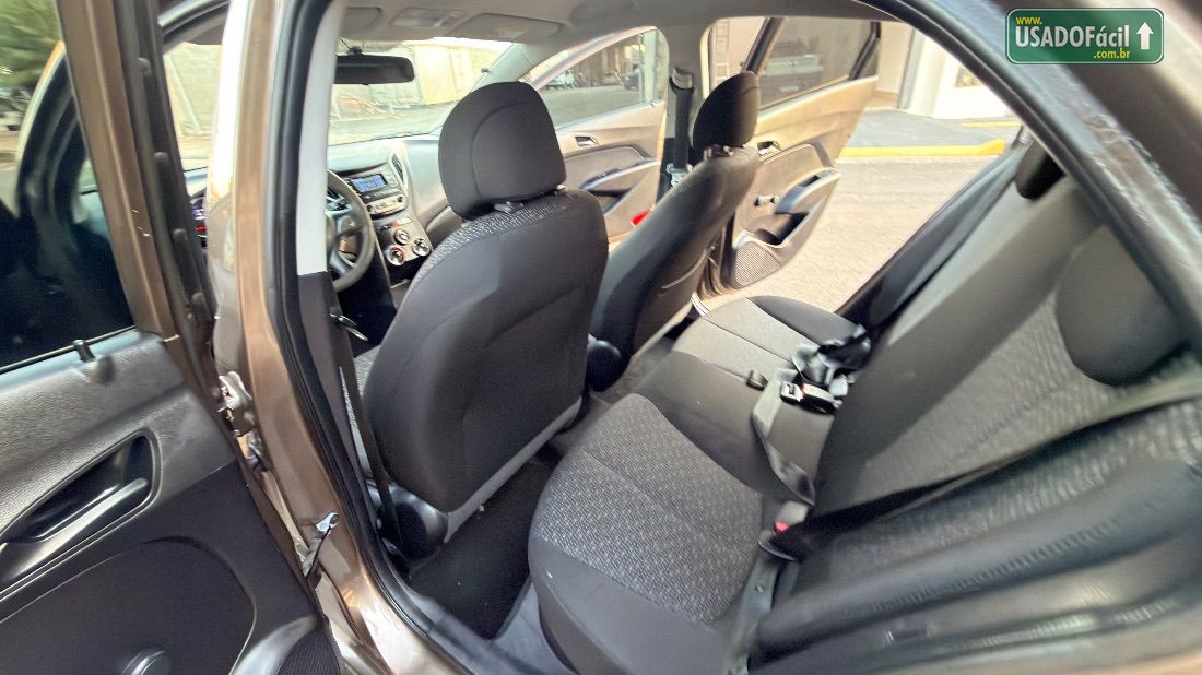 Hyundai HB20 Hatch Comfort 1.0 Flex 2017/2017 — foto 12 de 16