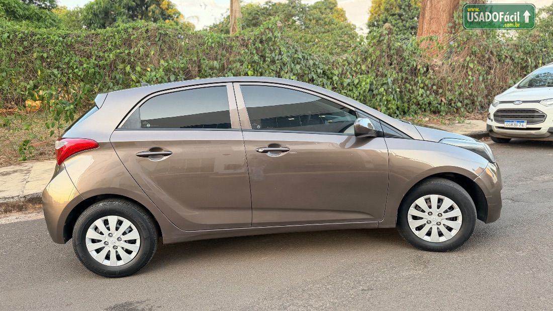 Hyundai HB20 Hatch Comfort 1.0 Flex 2017/2017 — foto 5 de 16