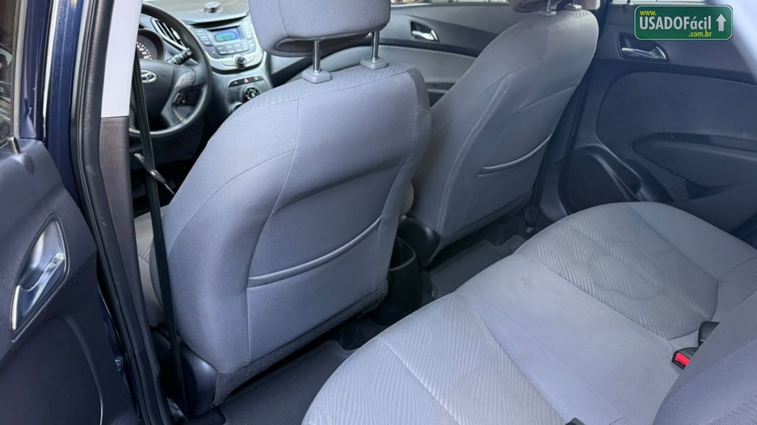 Hyundai HB20 Hatch Premium 1.6 Automático Flex 2015/2015 — foto 11 de 15
