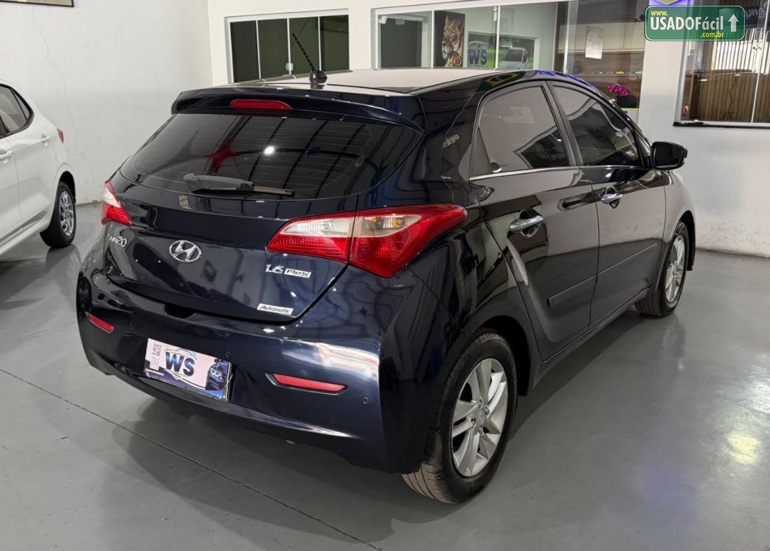 Hyundai HB20 Hatch Premium 1.6 Automático Flex 2015/2015 — foto 13 de 15