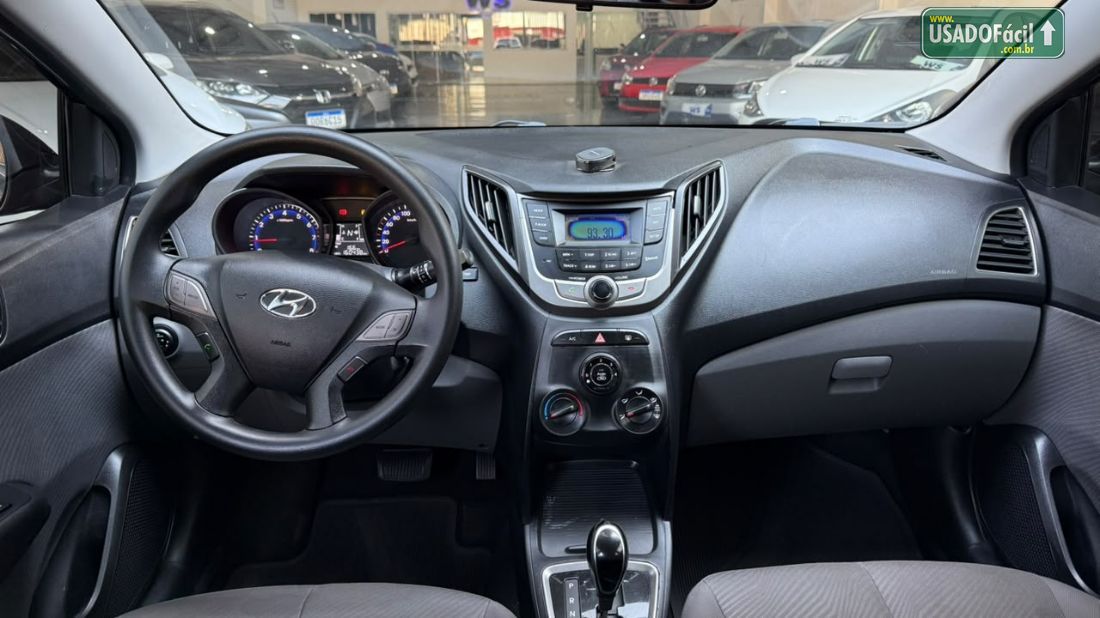 Hyundai HB20 Hatch Premium 1.6 Automático Flex 2015/2015 — foto 2 de 15