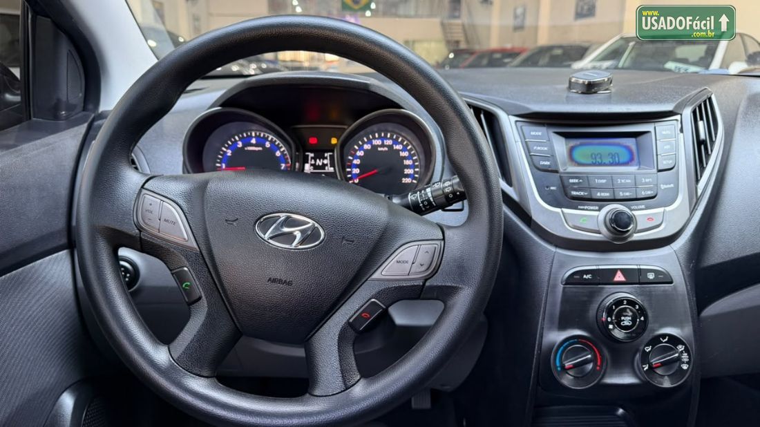 Hyundai HB20 Hatch Premium 1.6 Automático Flex 2015/2015 — foto 7 de 15