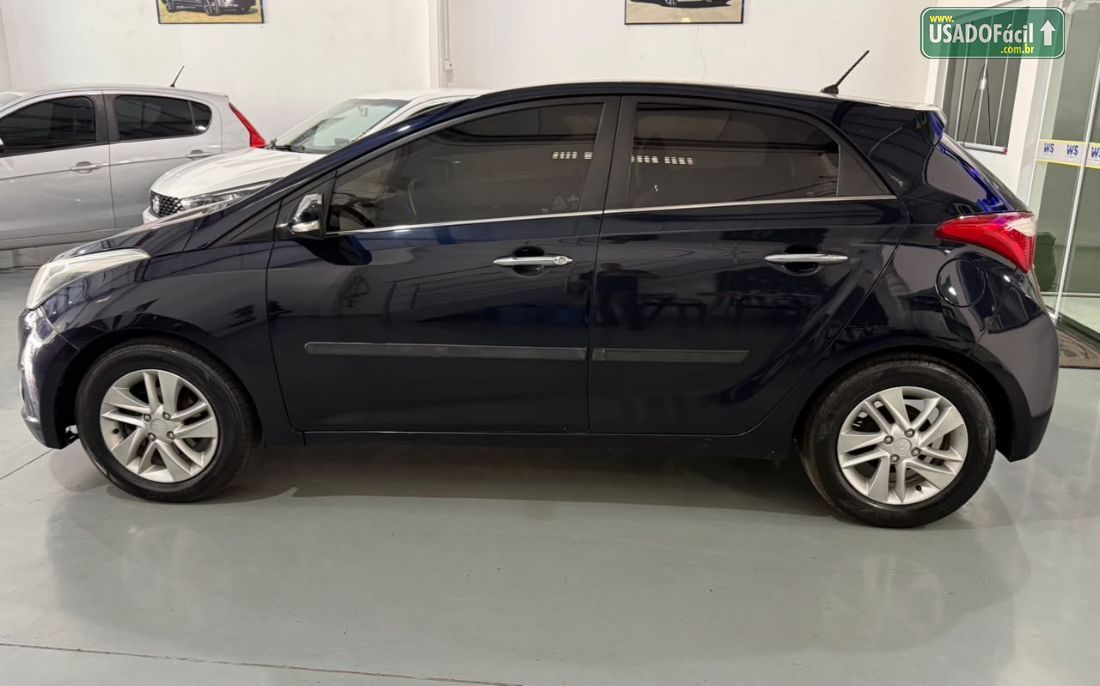 Hyundai HB20 Hatch Premium 1.6 Automático Flex 2015/2015 — foto 8 de 15
