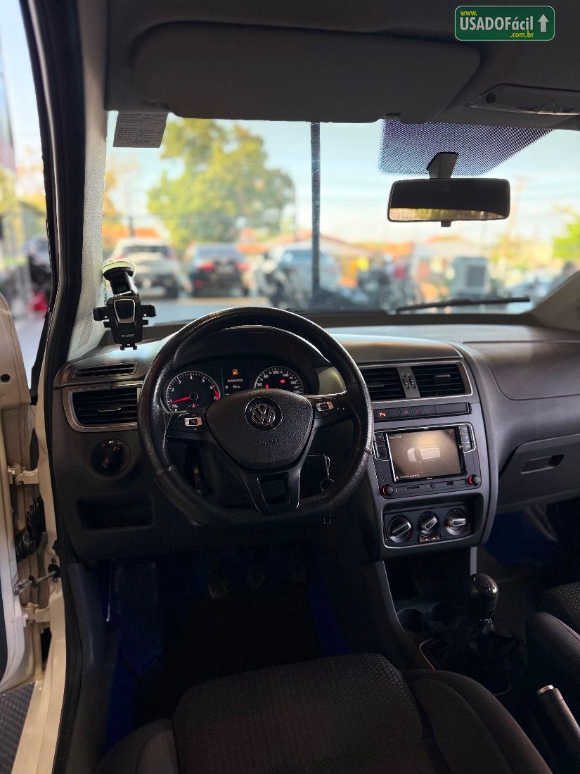 Volkswagen SpaceFox Comfortline 1.6 Mi Total Flex 2017/2018 — foto 2 de 12