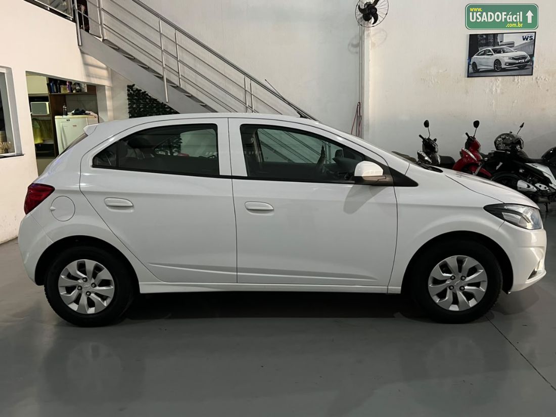 CHEVROLET/GM Onix Hatch LT 1.0 Mecânico Flex 2017/2017 — foto 11 de 13