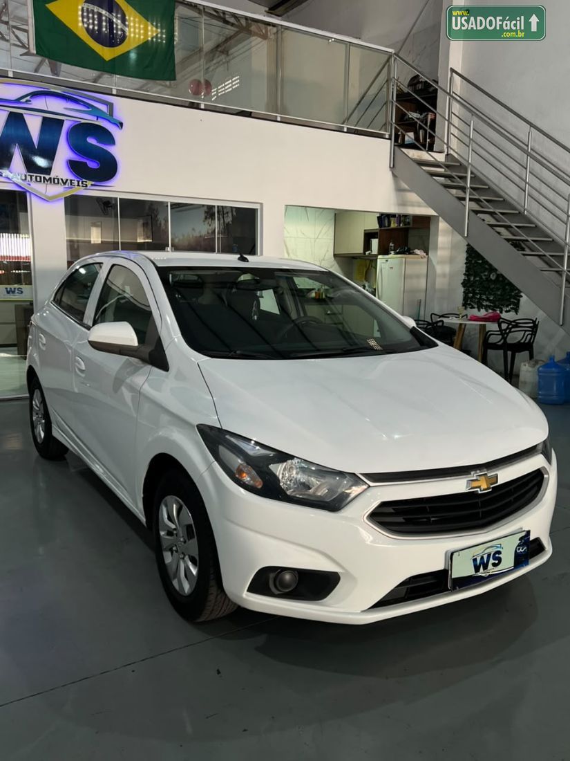 CHEVROLET/GM Onix Hatch LT 1.0 Mecânico Flex 2017/2017 — foto 3 de 13