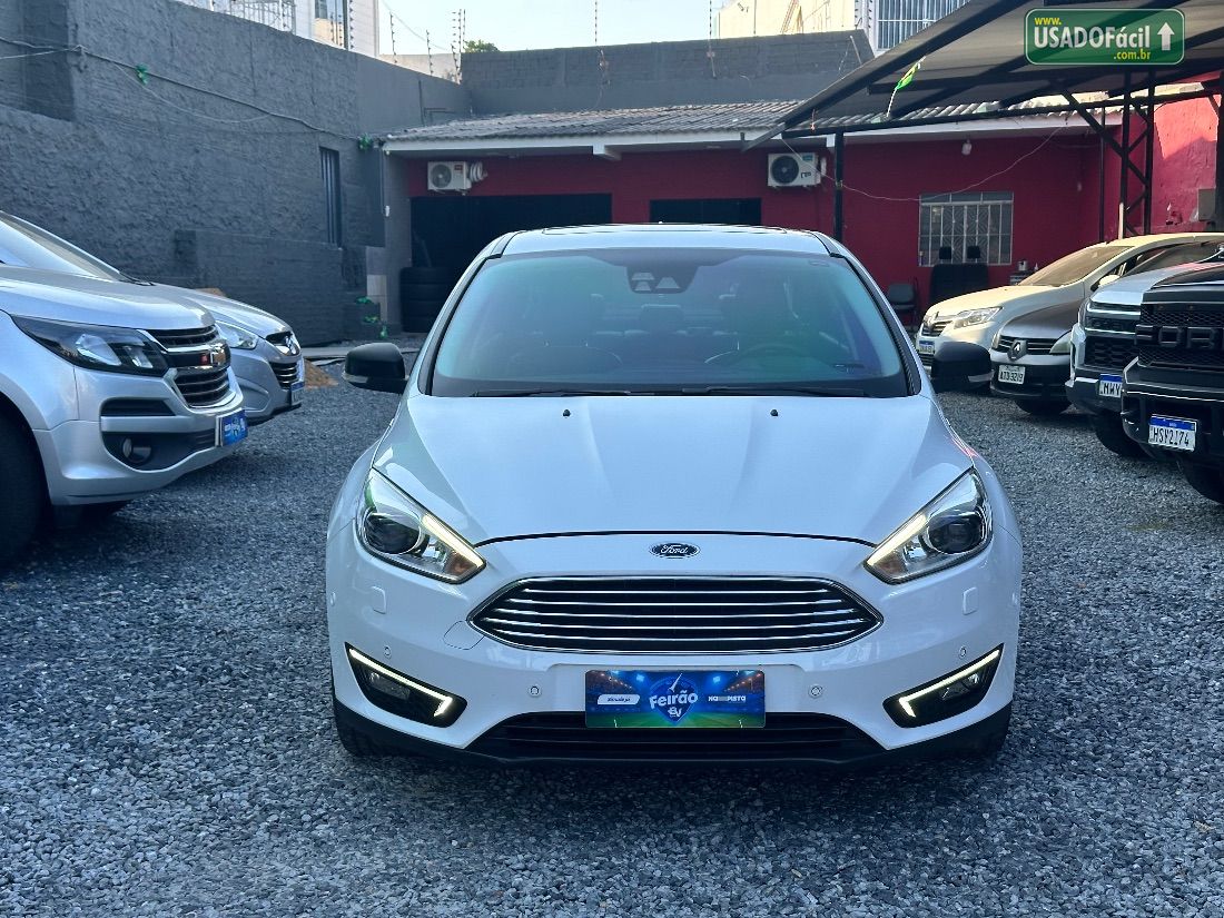 Ford Focus Titanium 2.0 Automático Flex 2016/2017 — foto 2 de 11