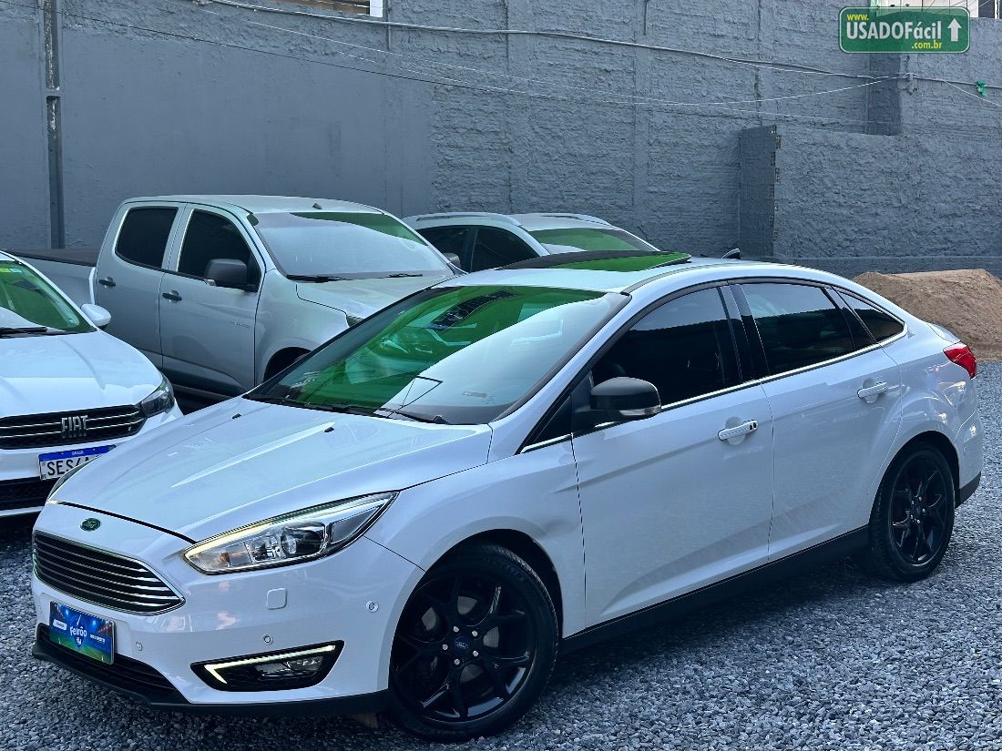 Ford Focus Titanium 2.0 Automático Flex 2016/2017 — foto 3 de 11