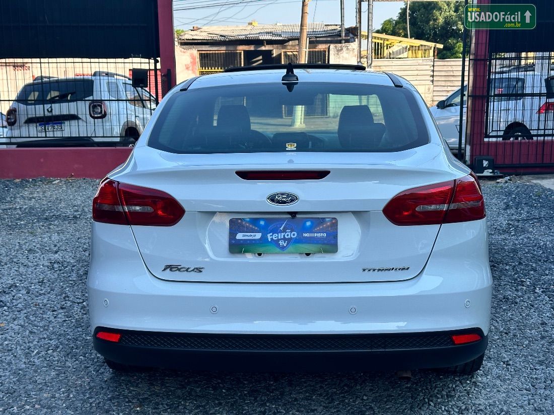 Ford Focus Titanium 2.0 Automático Flex 2016/2017 — foto 4 de 11