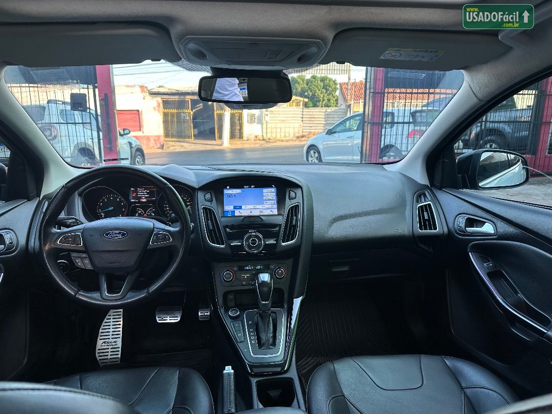 Ford Focus Titanium 2.0 Automático Flex 2016/2017 — foto 9 de 11