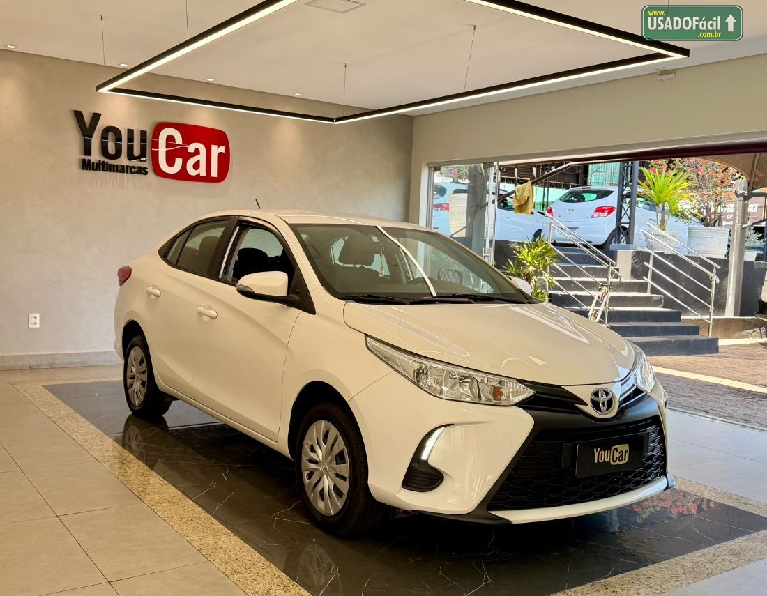 Toyota Yaris Sedan XLS 1.5 Automático Flex 2023/2024 — foto 2 de 11