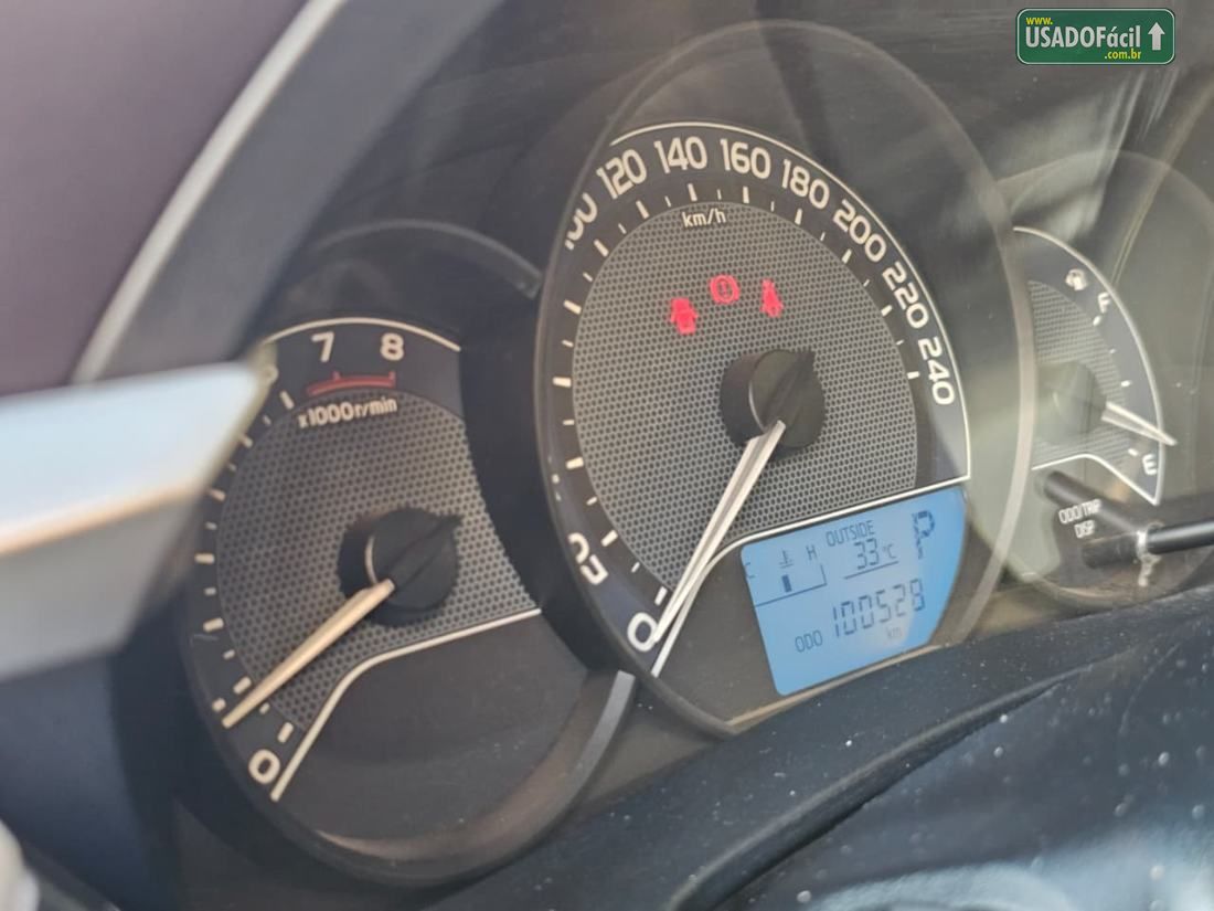 Toyota Corolla GLi 1.8 Automático Flex 2015/2016 — foto 10 de 14