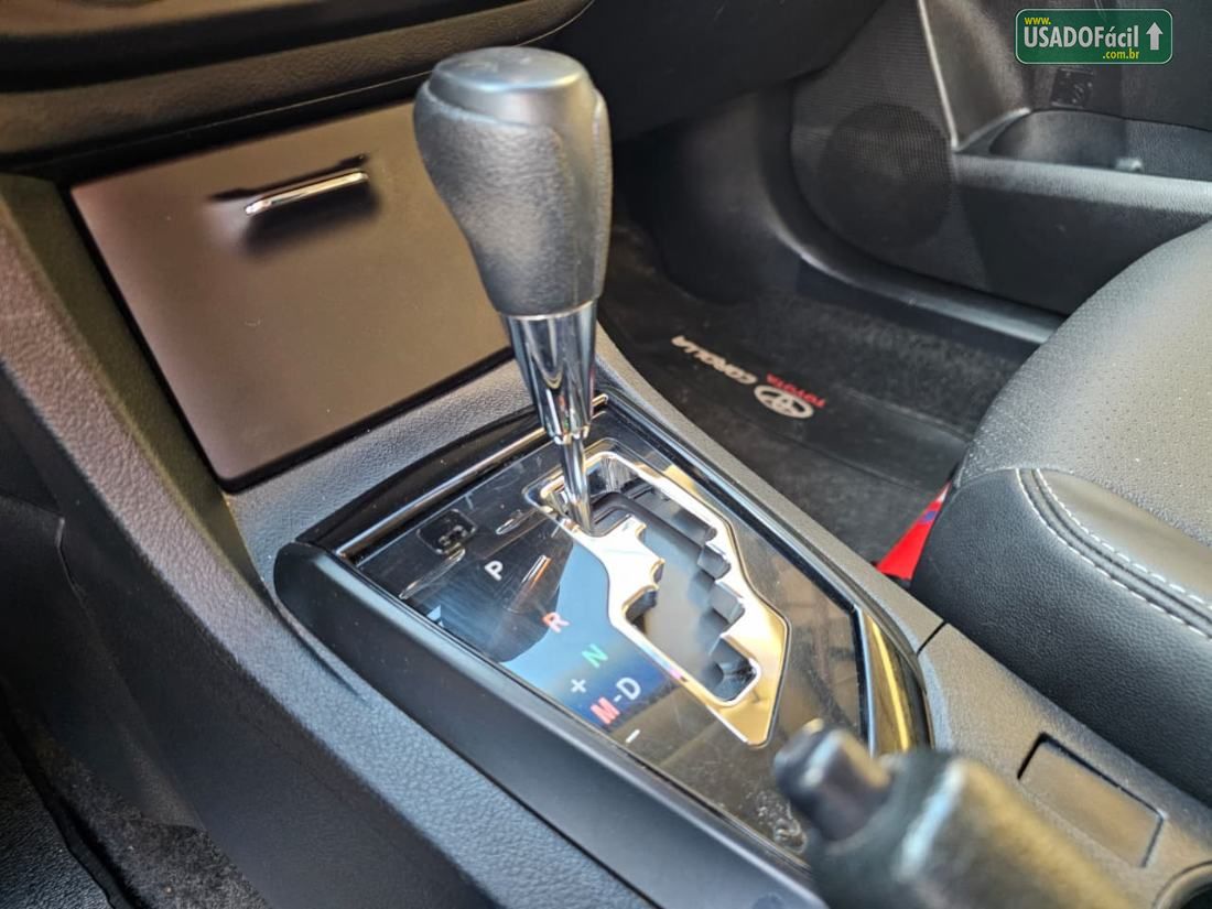 Toyota Corolla GLi 1.8 Automático Flex 2015/2016 — foto 11 de 14