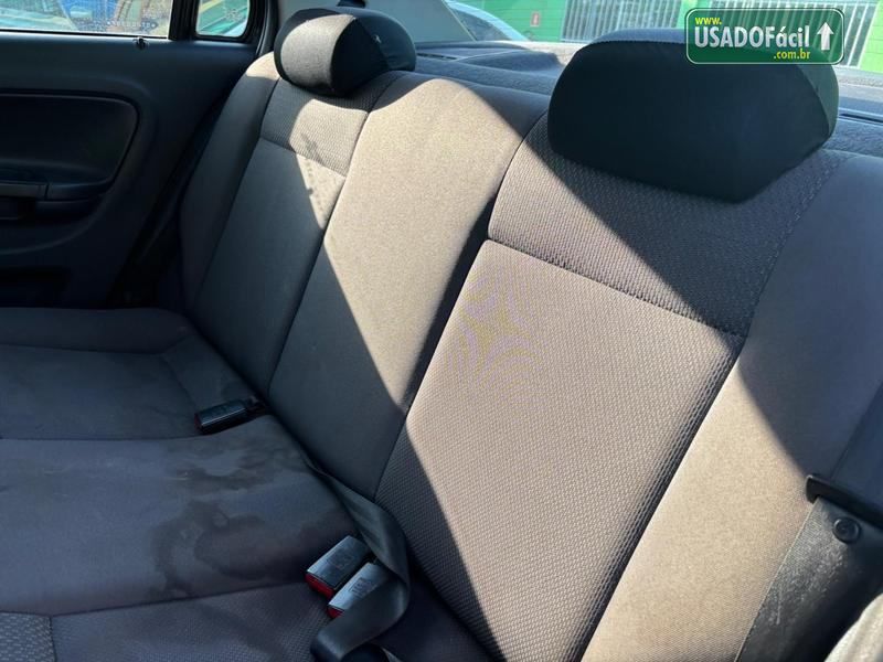 Volkswagen Voyage 1.0 Total Flex 2011/2011 — foto 11 de 17