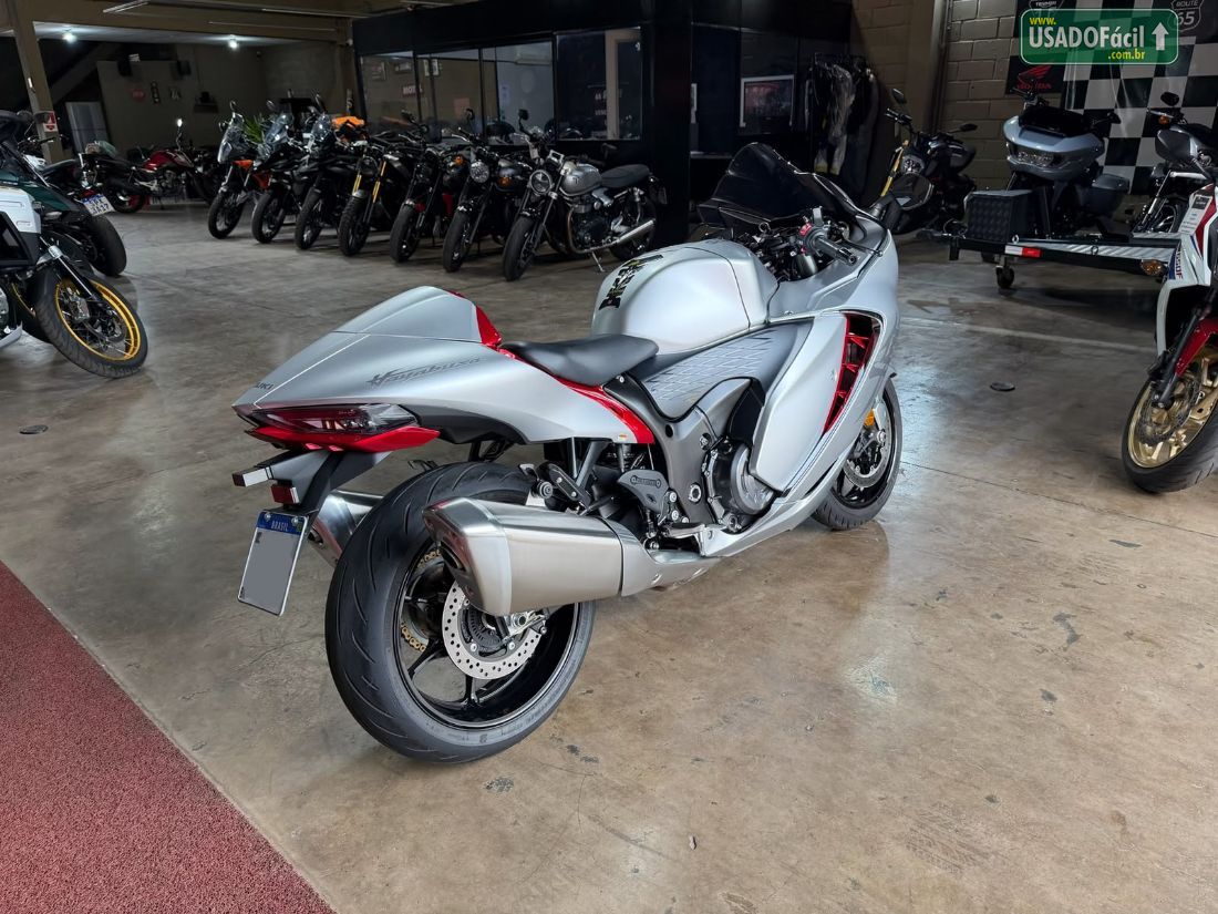 Suzuki GSX 1300-R Hayabusa 2022/2023 — foto 10 de 13