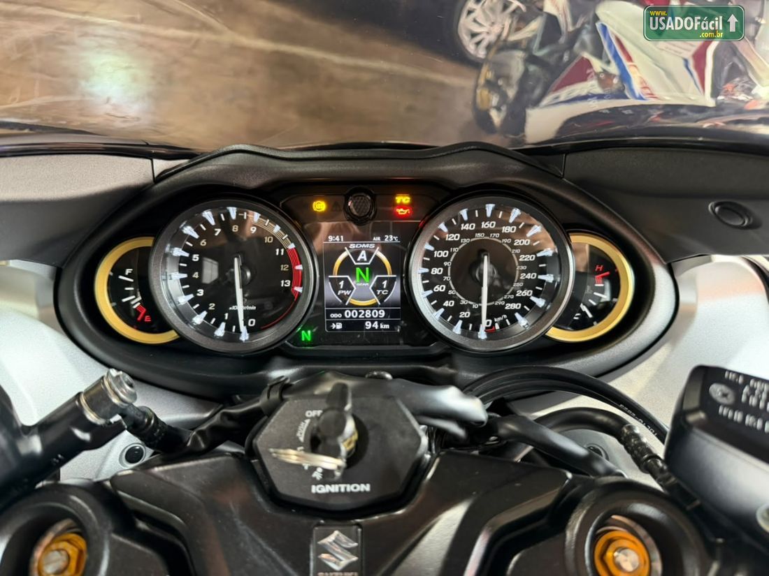 Suzuki GSX 1300-R Hayabusa 2022/2023 — foto 4 de 13