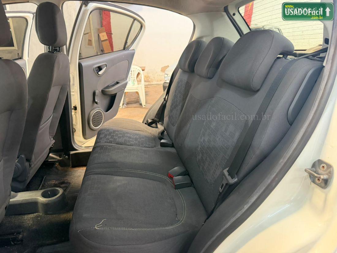 FIAT PALIO ATTRACTIVE 1.0 4p FLEX 2016/2017 — foto 8 de 8