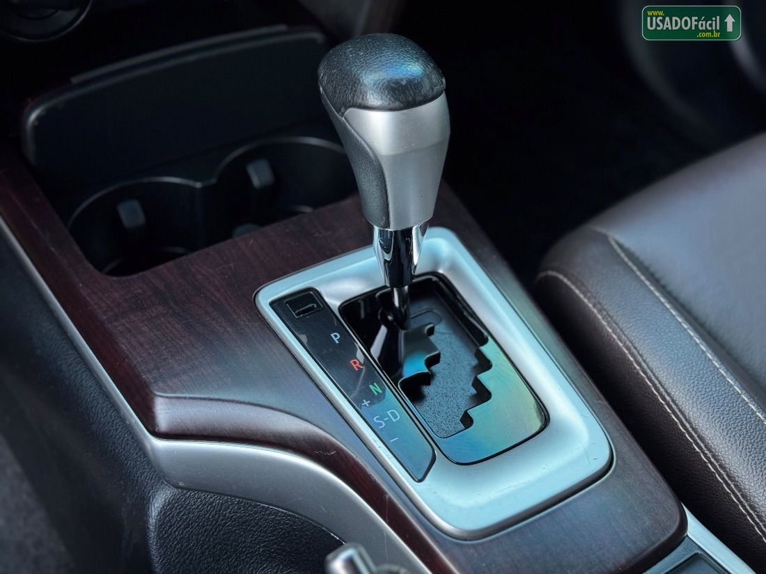 Toyota Hilux SW4 SRX 2.8 4x4 TDI Automático Diesel 2018/2019 — foto 14 de 24
