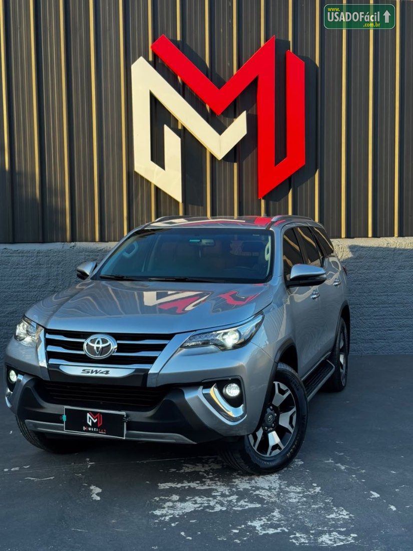 Toyota Hilux SW4 SRX 2.8 4x4 TDI Automático Diesel 2018/2019 — foto 2 de 24