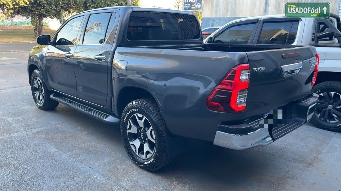 Toyota Hilux SRX CD 2.8 4x4 TDI Automático Diesel 2019/2020 — foto 2 de 9