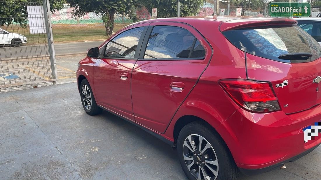 CHEVROLET/GM Onix Hatch LTZ 1.4 Mecânico Flex 2016/2016 — foto 4 de 7