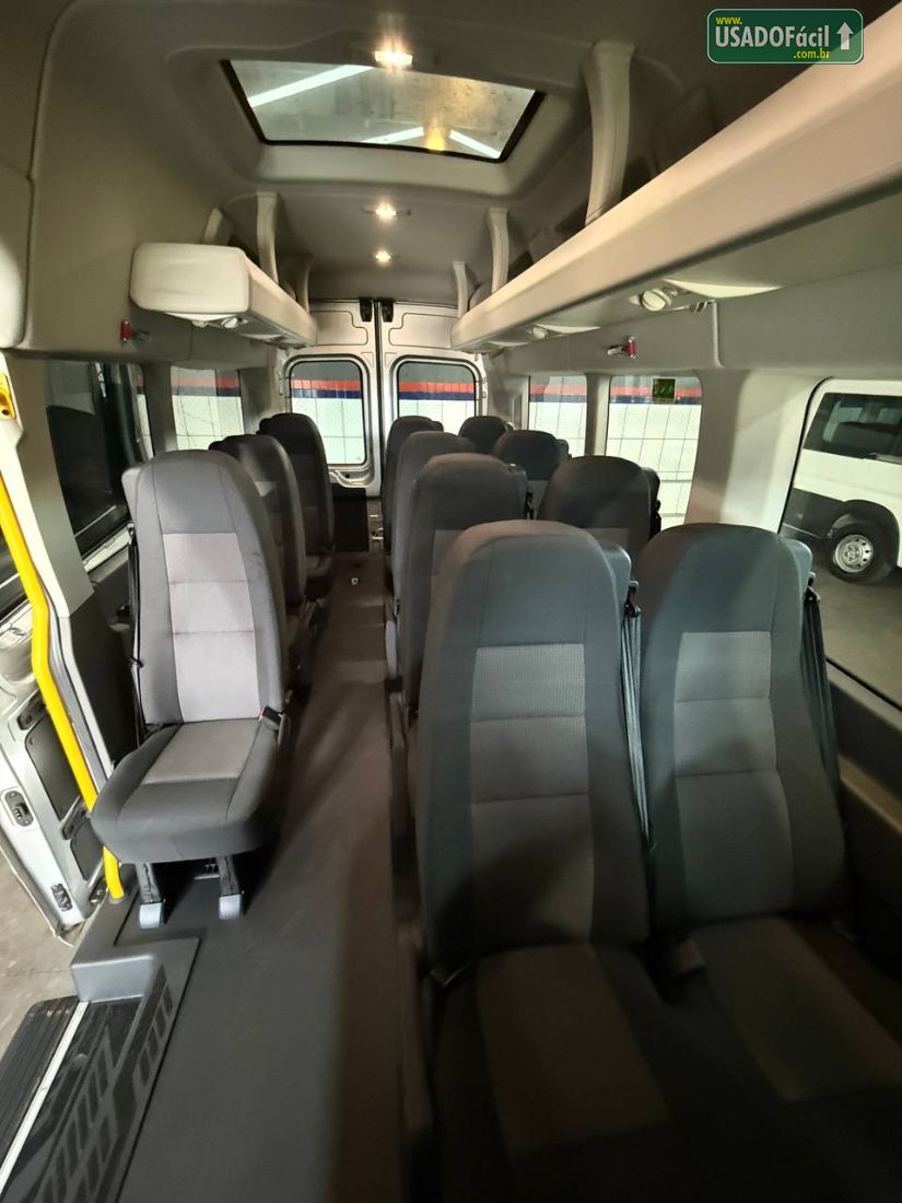 FORD TRANSIT Minibus 18 Lugares 2.0 16V Automático diesel 2024/2025 — foto 12 de 16