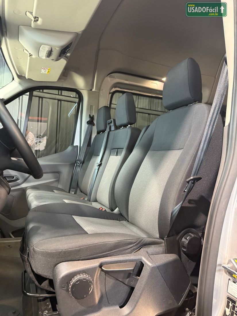 FORD TRANSIT Minibus 18 Lugares 2.0 16V Automático diesel 2024/2025 — foto 8 de 16