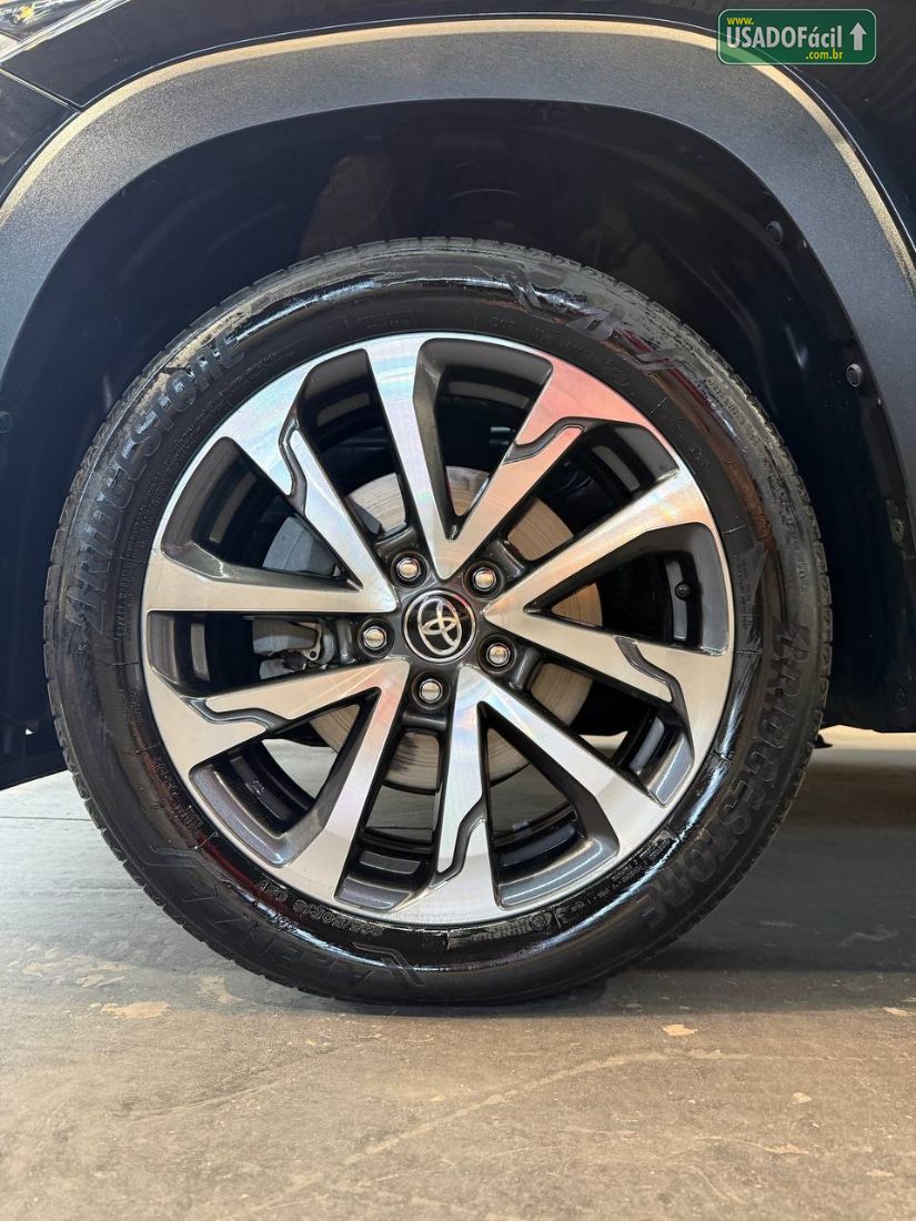 Toyota Corolla Cross XRE 2.0 Automático Flex 2023/2024 — foto 4 de 14