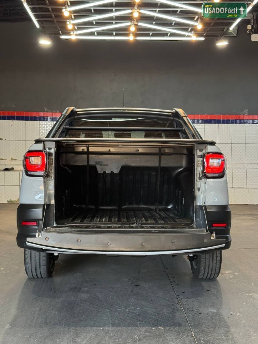 Fiat Strada Volcano CD 1.3 Mecânico Flex 2022/2023 — foto 12 de 13