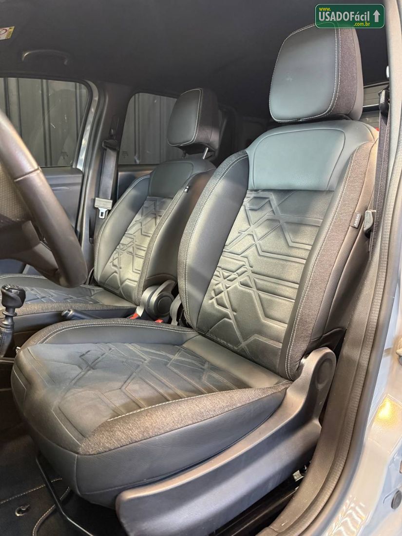 Fiat Strada Volcano CD 1.3 Mecânico Flex 2022/2023 — foto 5 de 13