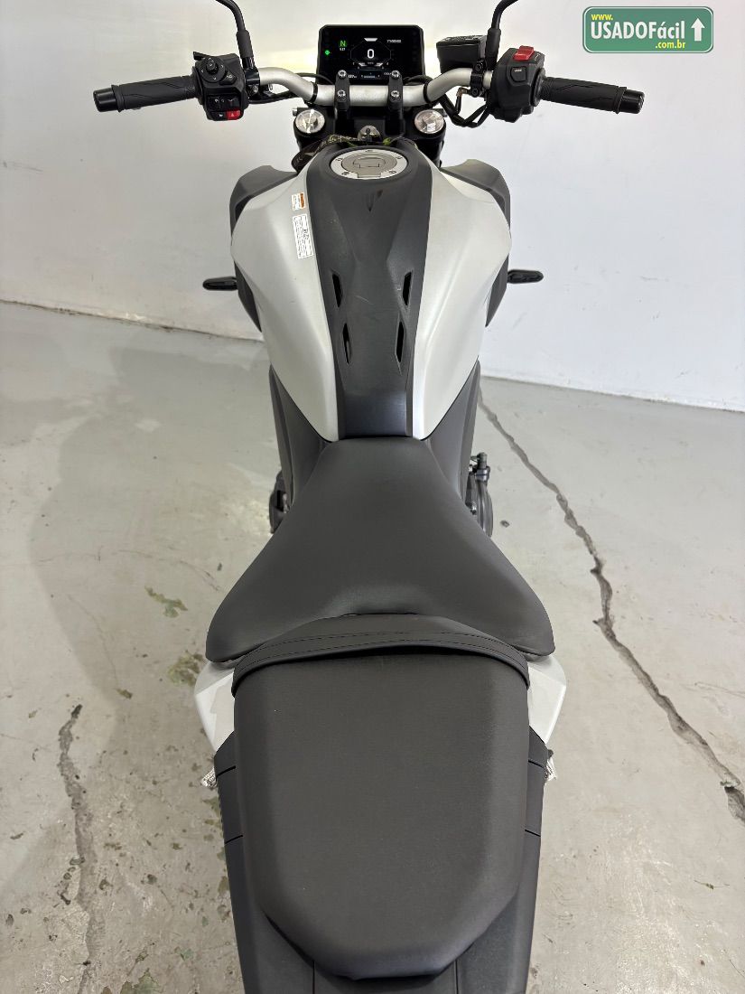 Yamaha MT-07 Connected 689cc ABS 2025/2026 — foto 11 de 14
