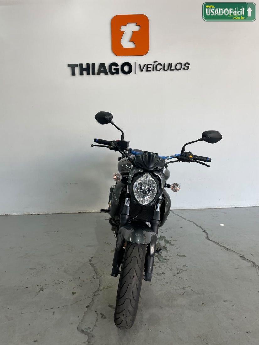 SUZUKI SUZUKI GLADIUS 650 2013/2014 — foto 11 de 13