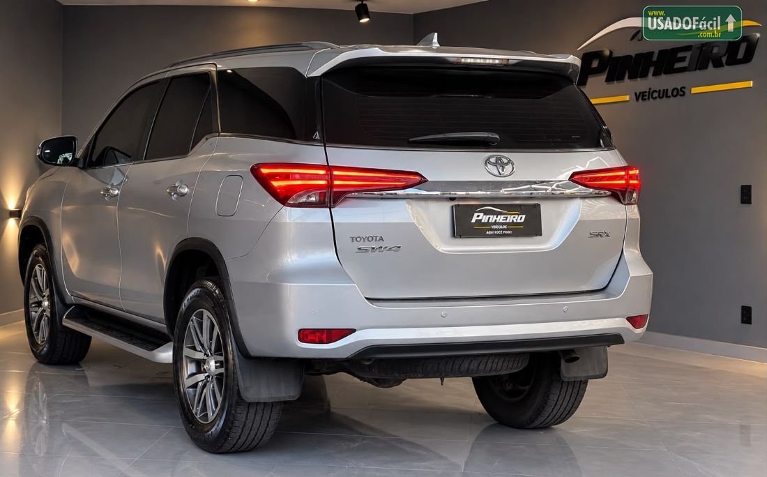 Toyota Hilux SW4 SRX 2.8 4x4 TDI Automático Diesel 2018/2018 — foto 4 de 14