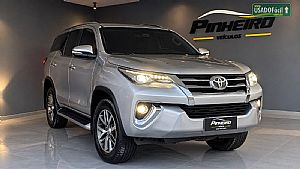 Toyota Hilux SW4 SRX 2.8 4x4 TDI Automático Diesel