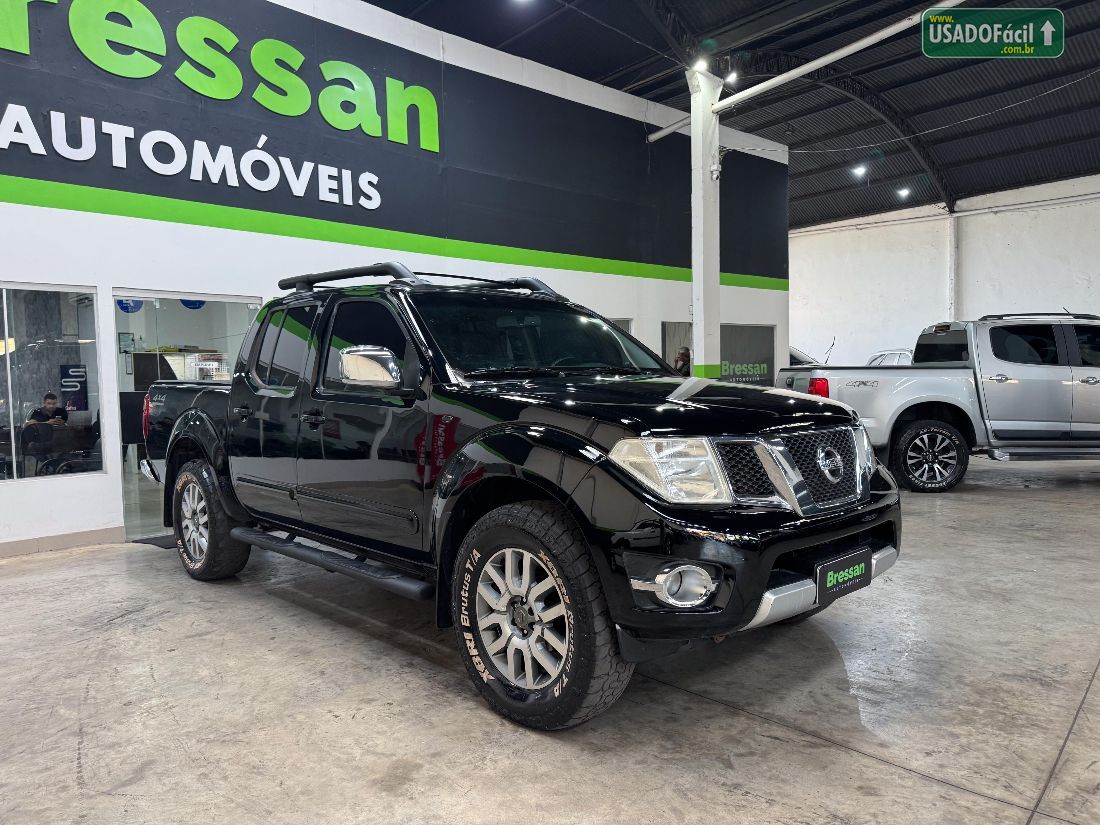 Nissan Frontier SL CD 2.5 4x4 Turbo Automático Diesel 2013/2014 — foto 2 de 8