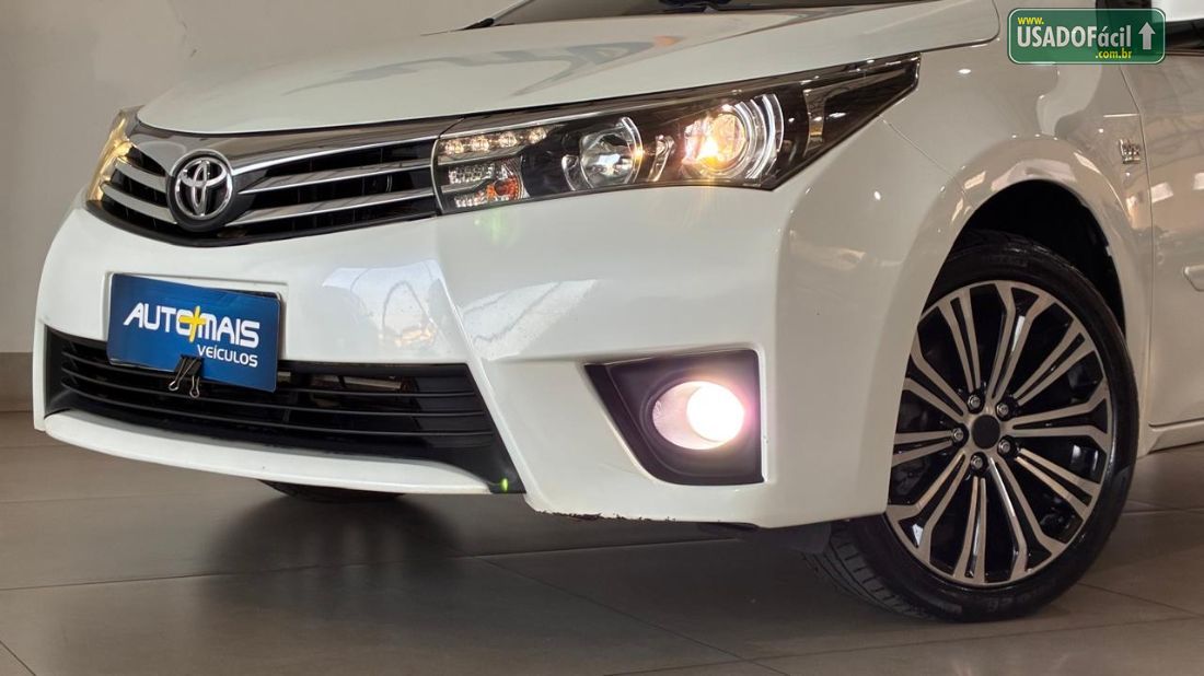 Toyota Corolla Altis 2.0 Automático Flex 2014/2015 — foto 2 de 15