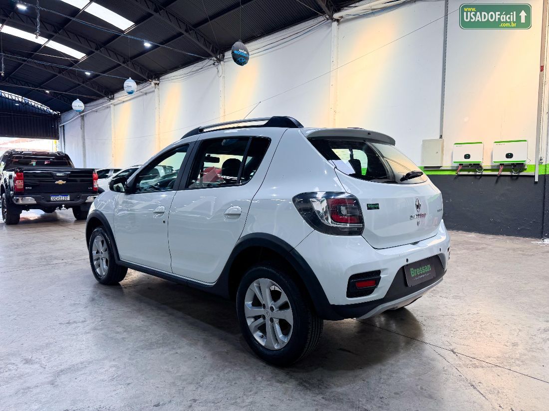 Renault Sandero Stepway EasyR 1.6 Hi-Power 2015/2015 — foto 5 de 8