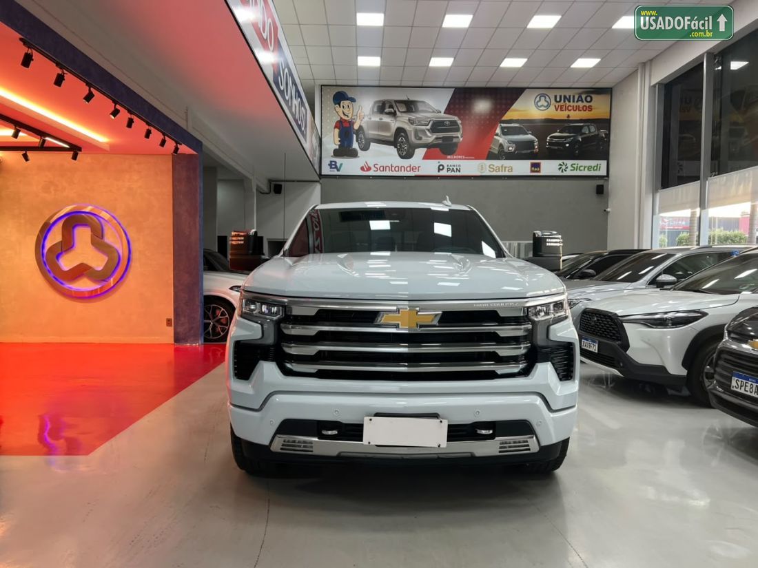 CHEVROLET/GM Silverado High Country 5.3 V8 AWD Automático 2025/2026 — foto 2 de 12