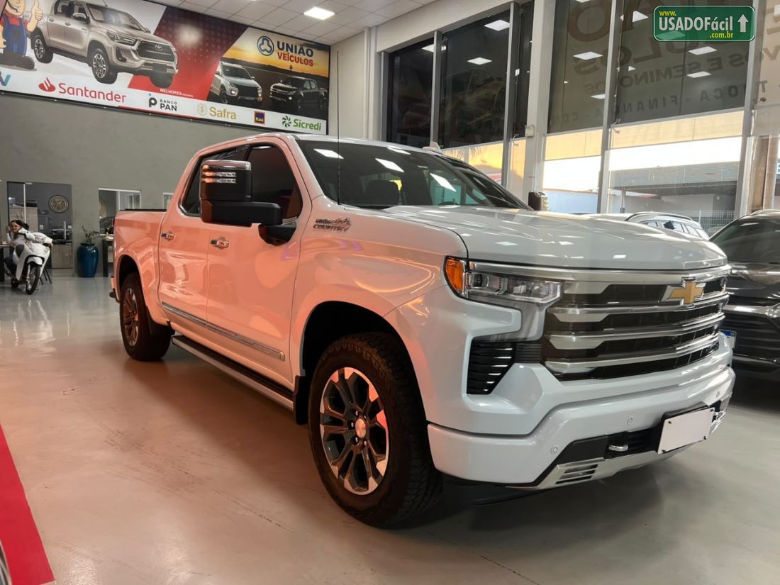 CHEVROLET/GM Silverado High Country 5.3 V8 AWD Automático 2025/2026 — foto 3 de 12