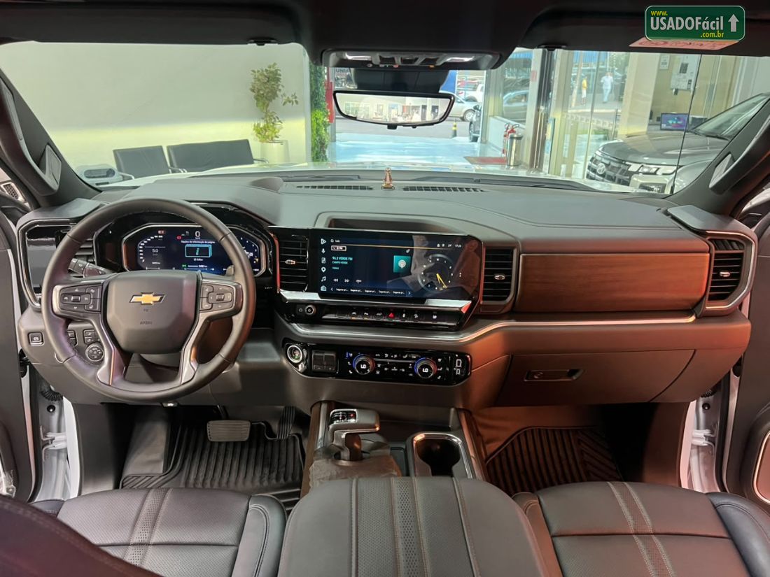 CHEVROLET/GM Silverado High Country 5.3 V8 AWD Automático 2025/2026 — foto 4 de 12