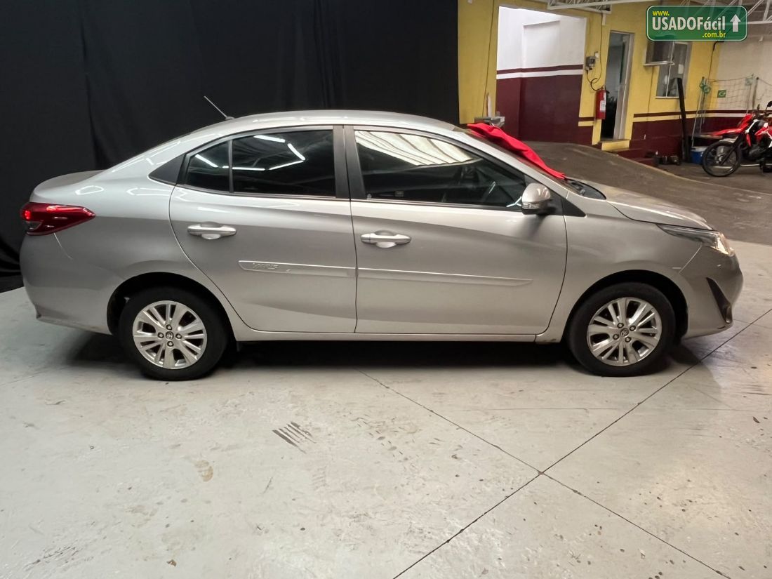Toyota Yaris Sedan XL 1.5 Automático Flex 2019/2019 — foto 8 de 17
