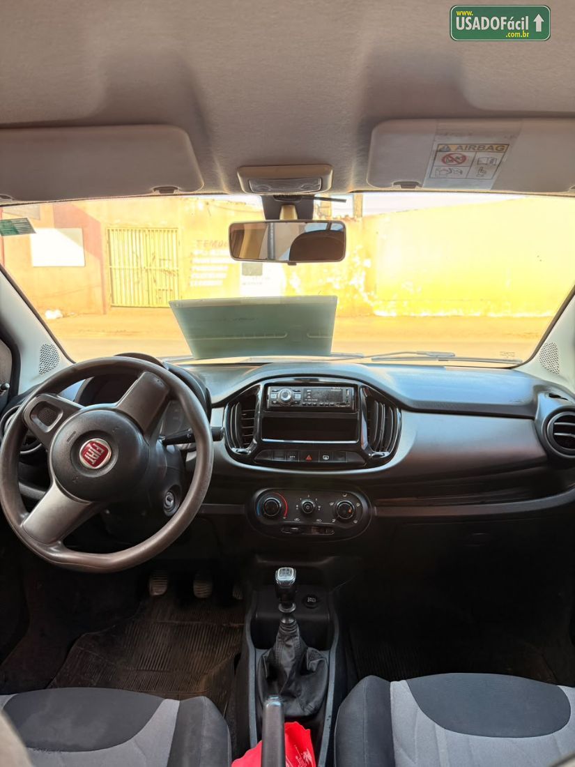 Fiat Uno Way 1.0 Flex 5P 2017/2018 — foto 6 de 8