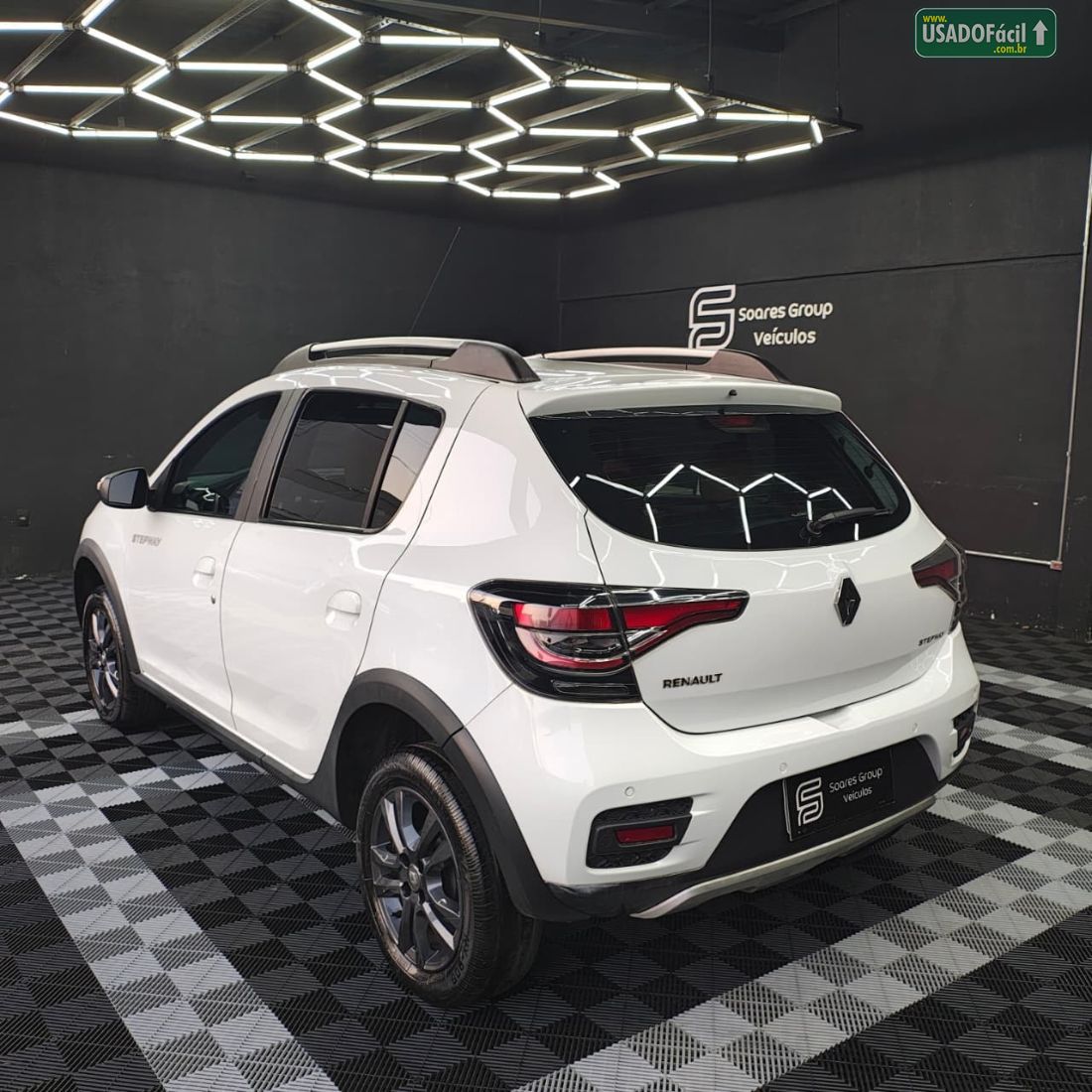 Renault Sandero Stepway 1.6 5P Flex 2019/2020 — foto 6 de 12