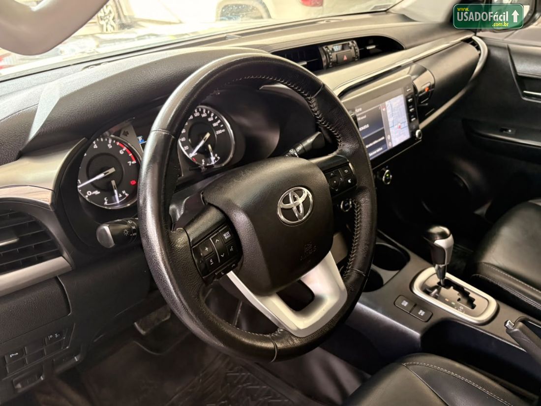 Toyota Hilux SRV CD 2.7 4x4 Automático Flex 2021/2021 — foto 8 de 14