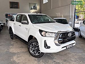 Toyota Hilux SRV CD 2.7 4x4 Automático Flex