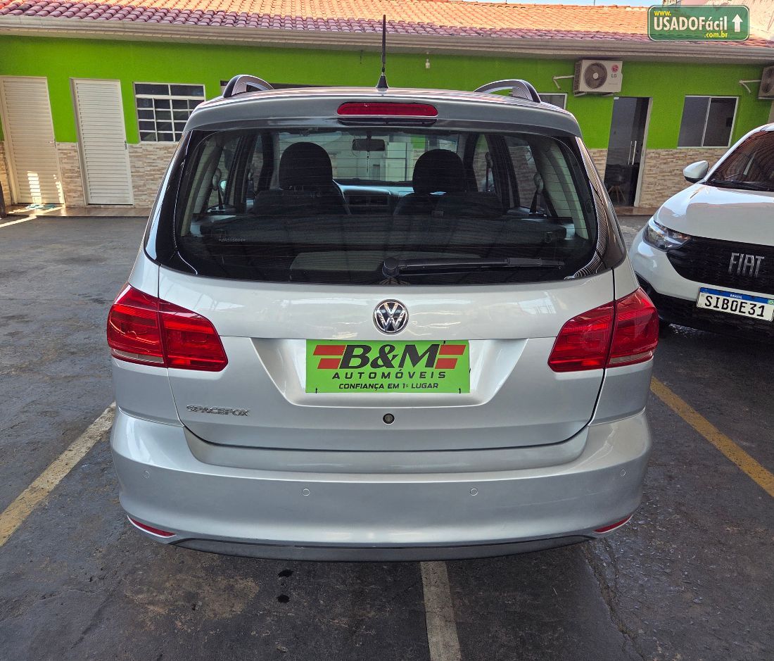 VOLKSWAGEN SpaceFox Trendline 1.6 Total Flex 2017/2018 — foto 7 de 13