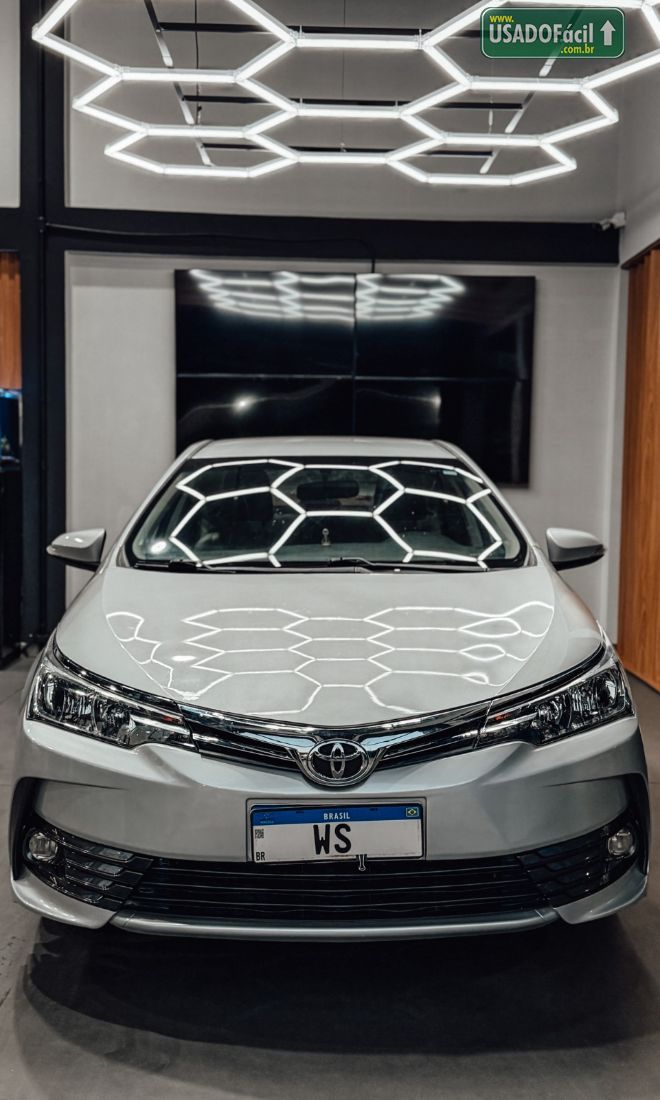 Toyota Corolla GLi Upper 1.8 Automático Flex 2017/2018 — foto 2 de 11