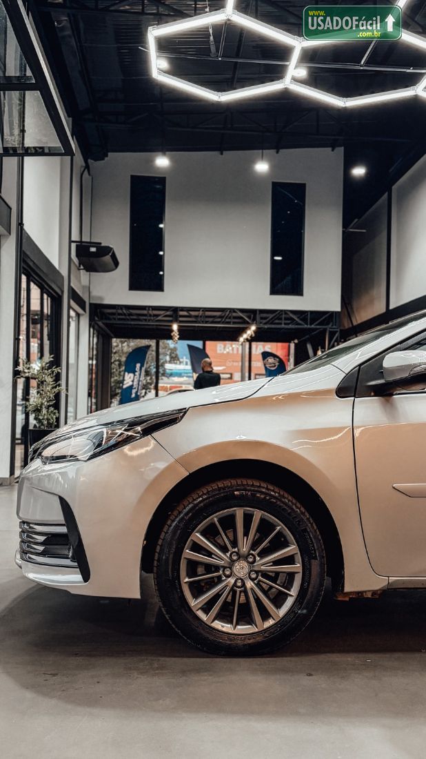 Toyota Corolla GLi Upper 1.8 Automático Flex 2017/2018 — foto 8 de 11