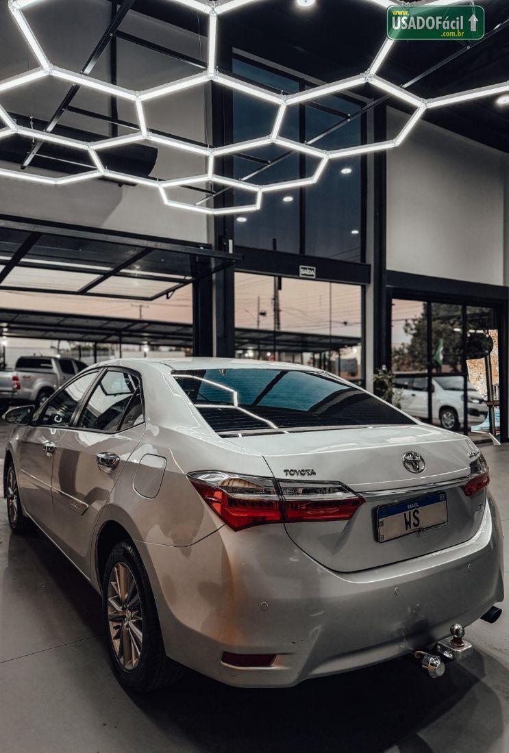 Toyota Corolla GLi Upper 1.8 Automático Flex 2017/2018 — foto 9 de 11